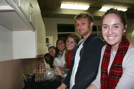 As a part of our long-standing partnership with Interfaith Shelter Network, USD students cook