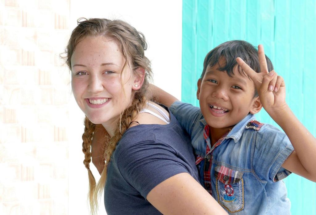 My Life Changing Trip To Cambodia - May 2016 Jum reap sou! My name is Alicia, and I had the incredible, life changing opportunity to serve in Phnom Penh this past May alongside my team from Canada.