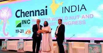 Reveals mantra for successful & balanced life Chennai, Tamil Nadu, India, May 20 Speaking at the World Congress on Nuts and Dried Fruits, Gurudev addressed the gathering on Mantra for a successful