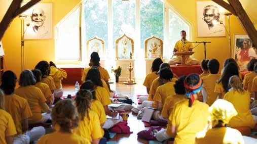 86 Sivananda Teachers Training Course TEACHERS TRAINING 87 DATES: 14 May 12 June, 2018 (in French) 29 June 27 July, 2018 (in English & French) 29 July 26 August, 2018 (in French) 20 November 18