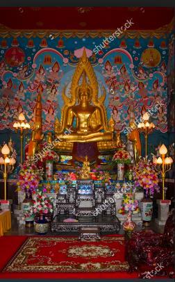 Places of Worship Buddhists can worship at home or in a communal space such as a temple. Temple A temple is at the heart of a Buddhist community.