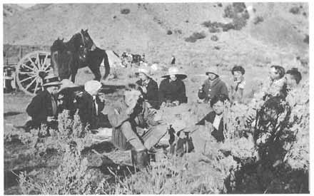 98 HISTORY OF DUCHESNE COUNTY Twentieth Century Pioneers, circa 1905-1910. (Uintah County Library- Regional History Center) the Utes being able to secure water for their allotments.