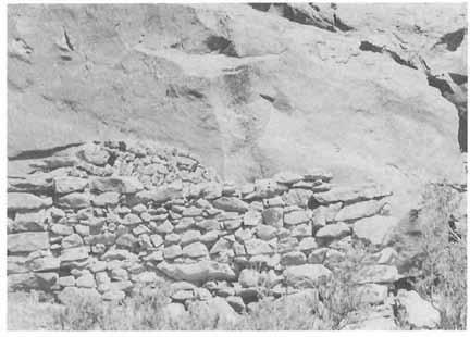 BEFORE IT WAS CALLED DUCHESNE 17 This stacked rock wall offered the Fremonts added protection from both the elements and enemies. (lohn D.