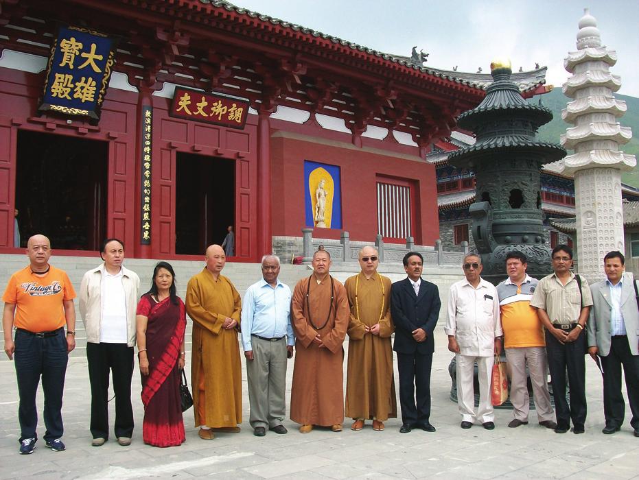 Memo Signed with Ba Daling Great Wall Council The LBU delegation visited the Great Wall of China and had interaction with the