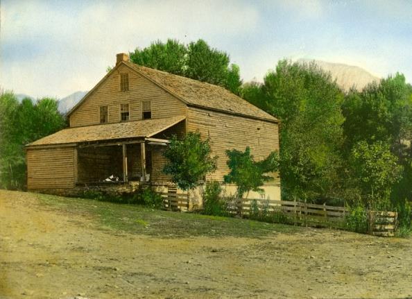 MARCH 2018 LESSON, ARTIFACT, AND MUSIC MARCH 2018 DUP Lesson PIONEER MILLS AND MILLWRIGHTS Ellen Taylor Jeppson One of the most important goals of Brigham Young in settling the Saints in the Utah