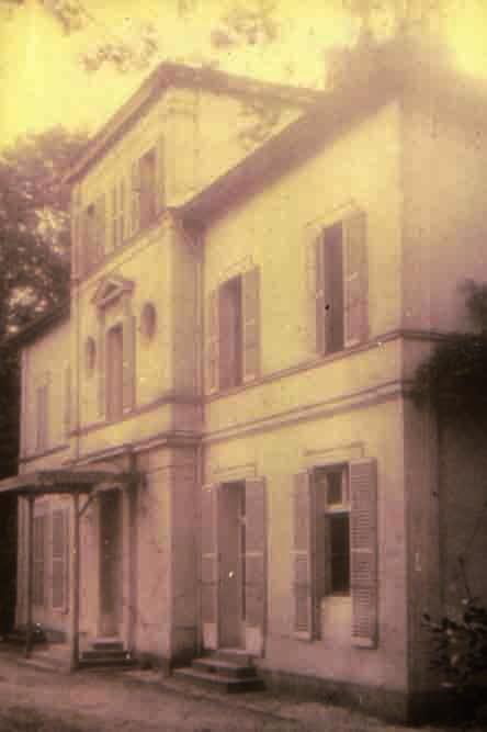 Eymard acquired this property at Saint-Maurice- Montcouronne (Essonne) and transferred here the novitiate that had previously been in
