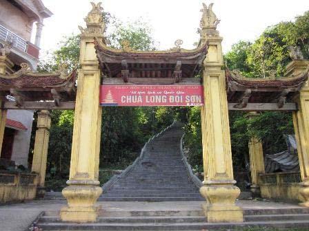 Figure 25: Long Doi Son Pagoda was