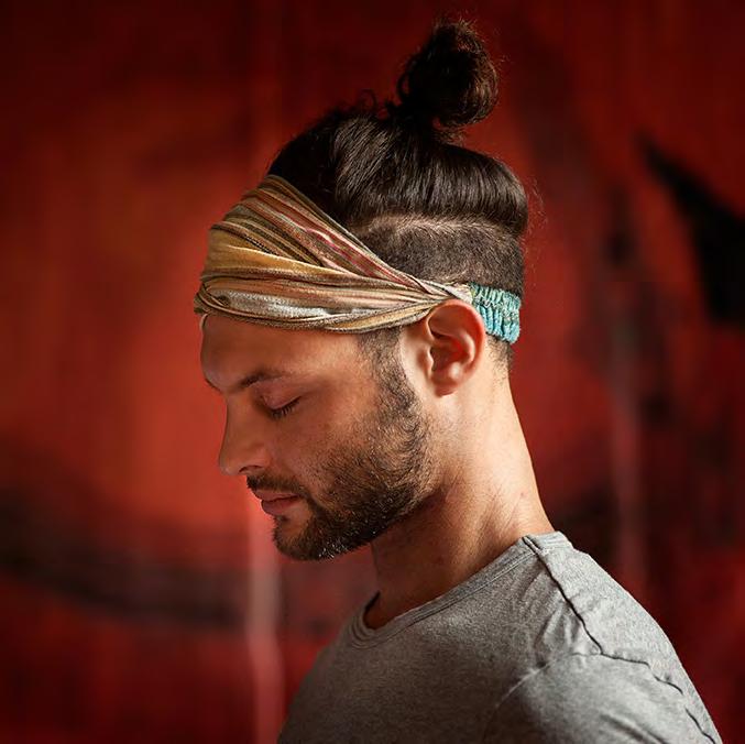 VLAD MIZIKOV Vlad s yoga journey began during his first Savasana, after attending an Ashtanga Vinyasa yoga class in India.