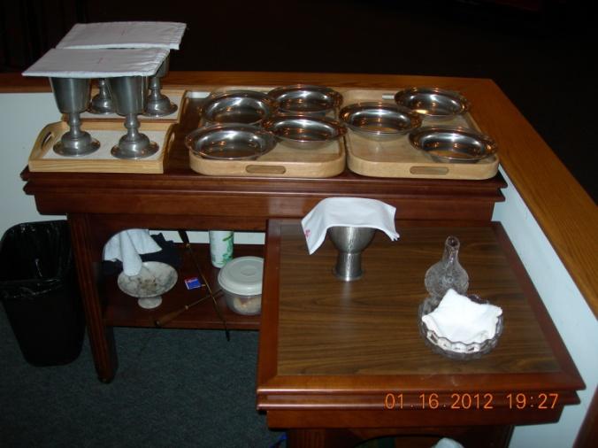 Procedures for Altar Serving Before Coming To Church: 1. Review these instructions; they will be available in the Sacristy. 2.