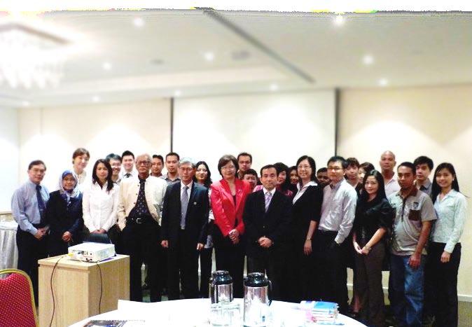 Fokus Seminar INNOVATING COOPERATIVE BUSINESS WITH INTERNET TECHNOLOGY Singapore National Cooperative Federation (SNCF) sekali lagi telah menganjurkan The 3rd ICA/SNCF Business Seminar for