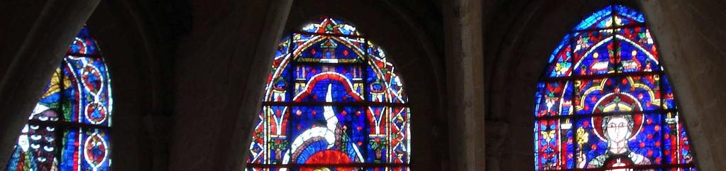 Over the summer, the south portal's large rose window and 5 lancet windows were revealed by restoration work sponsored by the American Friends of Chartres and Crédit Agricole Val de France.