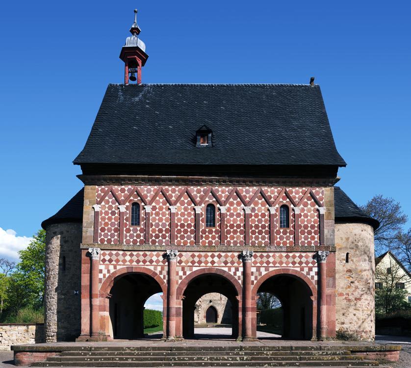 Carolingian Art Lorsch Gatehouse, Lorsch Not really a gateway, but probably in an atrium in a monastery Cf.