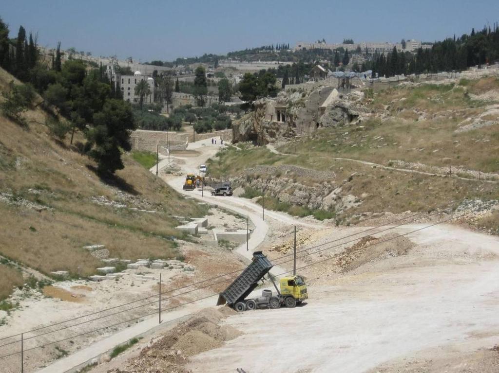 Construction works in the Kidron Valley The Jerusalem Municipality and the Tourism Ministry plan to establish a Jewish museum centered on artifacts from the City of David near the Gihon Spring.