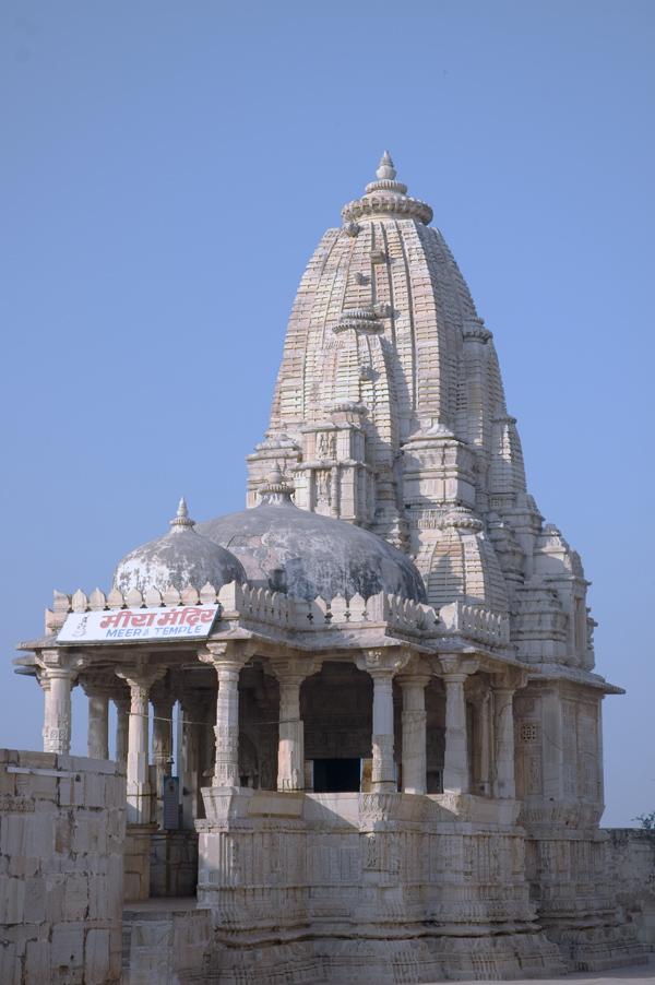 Meera 27 Biography Meera's temple to Krishna at Chittorgarh Fort, Rajasthan Meera was a princess.