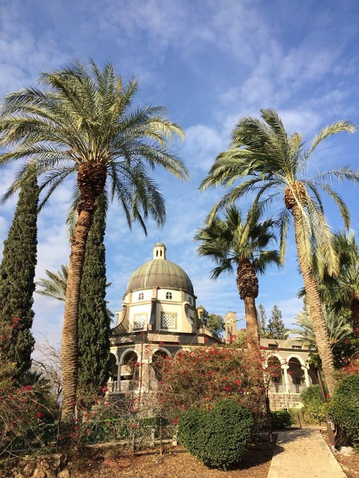 We have lunch at St Andrew s Guest House, then drive to West Jerusalem and the picturesque village of Ein Karem where we visit the Church of John the Baptist.