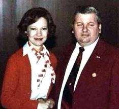 Modus Operandi Gacy told the police that he would pick up male teenage runaways or male prostitutes from the Chicago Greyhound Bus station or off the streets, take them back to his house by either