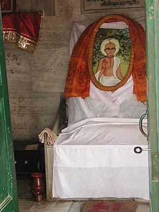 Paribhasa-sutra of Bhagavata Purana Jiva Gosvami s Bhajan Kutir at Radha-kunda.