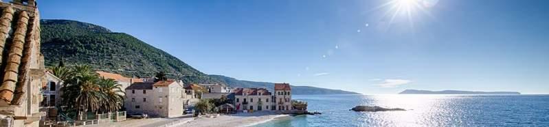 ABOUT KOMIZA AND VIS The Dalmatian coast is a favorite vacation area for tourists, but it still maintains its tranquility and its leisurely pace. Vis is about a 2.
