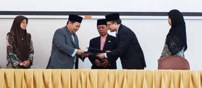 48 Islam Brunei Darussalam Laporan Tahunan 2015 Pendidikan adalah kunci kepada kemajuan masyarakat kita BIBD ALAF MEMUKTAMADKAN SOKONGAN MORA BIBD menganjurkan majlis memeterai perjanjian dengan