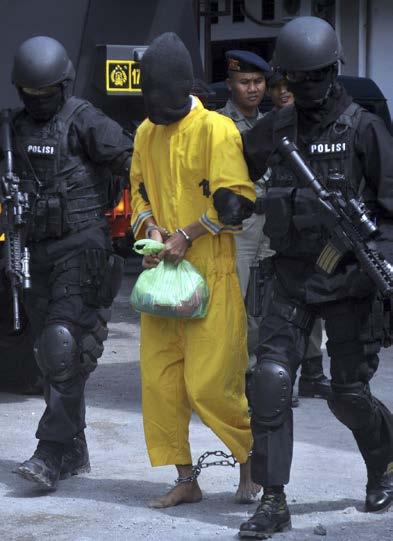 Issue 49 October 2012 8 POLICE FOIL PLOT IN JAKARTA On 26 and 27 October, units of the counterterrorism force Detachment 88 detained at least 11 suspected terrorists across Java in connection with