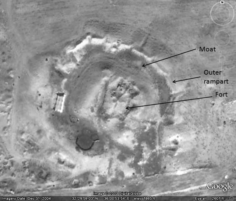 102 THE ARCHAEOLOGY AND HISTORY OF NORTHERN ISRAEL Figure 29. Google Earth view of Tell er-rumeith in northwestern Jordan, indicating a square elevated podium surrounded by a moat.