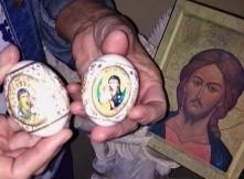 Decorating Eggs A Russian and Ukrainian Tradition In the Russian Orthodox Church, decorating eggs is an artistry.