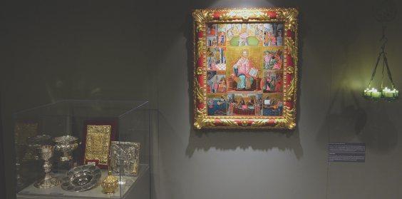 The address was in connection with the Benaki Museum exhibits, mounted at the Museum s expense at the Conference, which comprised 40-50 exact replicas from the Museum illustrating Greek art from the