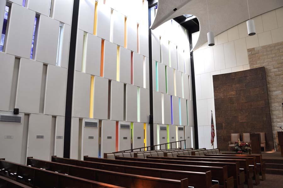 Light is the beautifier of the synagogue. It penetrates the building from two skylights on each side of the length of the sanctuary and from the many colored slit windows 5 (Fig. 2).