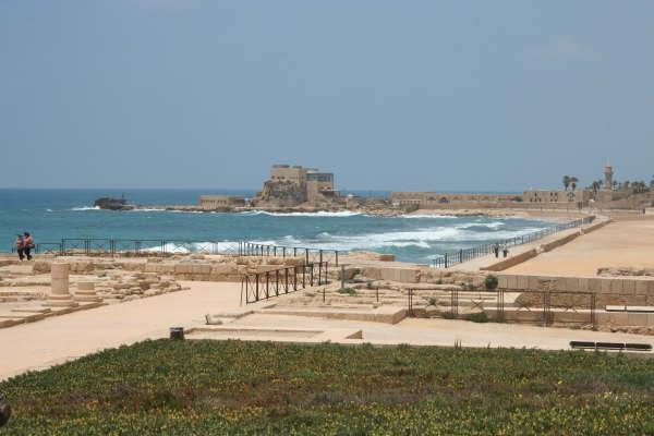 Ruins of Herod s Palace, Caesarea Biblical Byways Chronological Study-Tour of Israel June 3-14, 2017 Join us in studying the Bible in the exact places where its events happened!