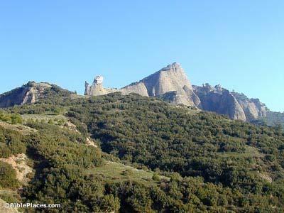 The City of Sardis Built on a smooth, almost perpendicular rock hill that provided a natural citadel 1500 feet above the surrounding plain Wealth and security caused the kings and people to grow soft