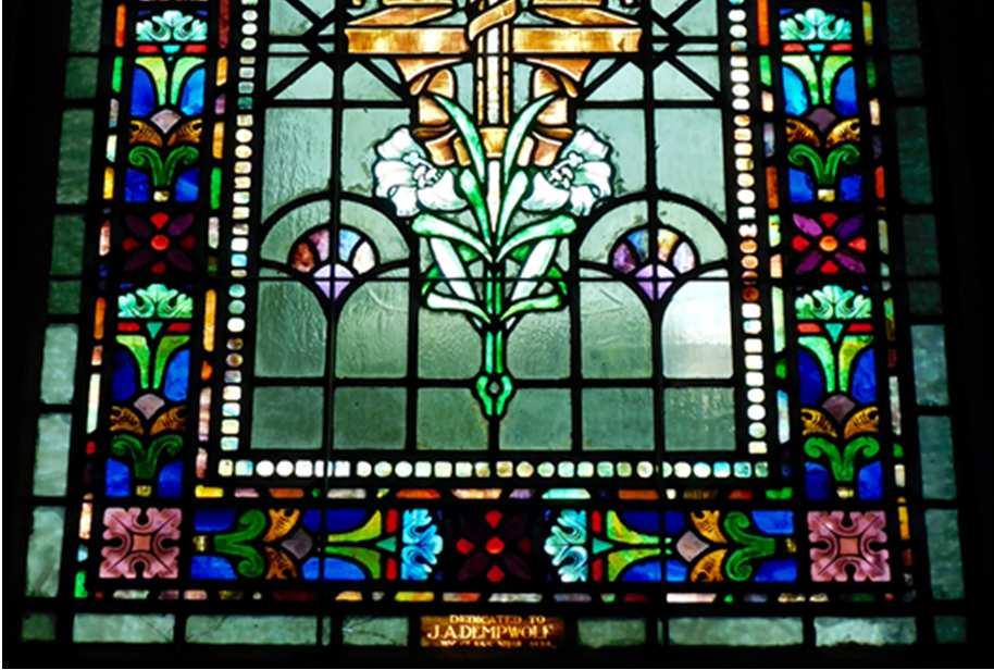 THE GOSPEL IN GLASS Christ Lutheran Church 29 South George Street York, Pennsylvania 17401 7 1 7-8 5 4-5 5 8 9 w
