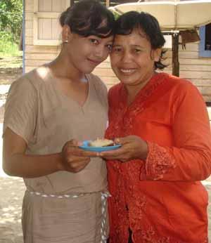 A family s wish fulfilled Rashidah MacDonald has sent us this story about the family of Faustina, a Subud member originally from Bali, now living near Rungan Sari in Central Kalimantan.