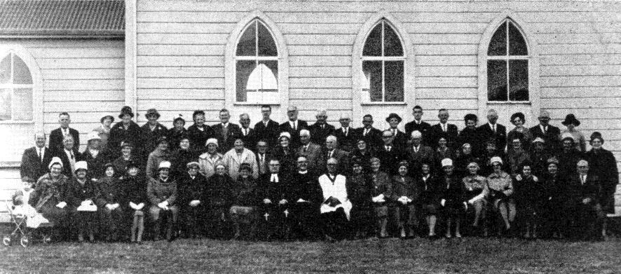 THE CHURCH IN OUR MIDST A Short History of the Ballance Church THE 70th ANNIVERSARY GATHERING, 24/7/66. A TRIBUTE FROM THE COMMUNITY (Written, by request, by Mr. W.
