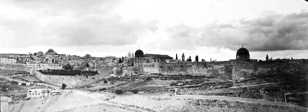 Part I 9 The city of Jerusalem in the early twentieth century. This photograph was taken by members of the American Colony a colony in Jerusalem formed in 1881 by a small religious society of U.S.