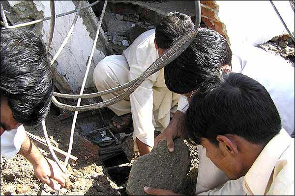 In a situation of complete chaos and confusion, what was witnessed for initial hours of the Margalla Towers collapse was the relentless effort of unskilled labourers, volunteers and policemen to get