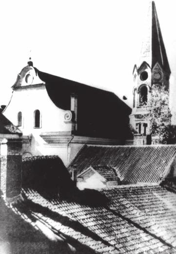 Darius Petkūnas The vilnius parish church and belfry, 1917. DPA. Little information is available concerning the confiscation of the bells from Lithuanian Lutheran churches.
