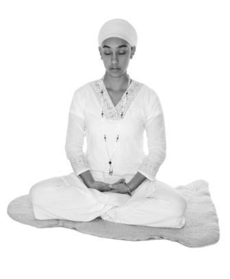Meditation to Rest Your Mind Kundalini Yoga as taught by Yogi Bhajan July 16, 1990 Posture: Comfortable Meditative Posture Mudra: Rest your hands in your lap, right hand resting in the left.
