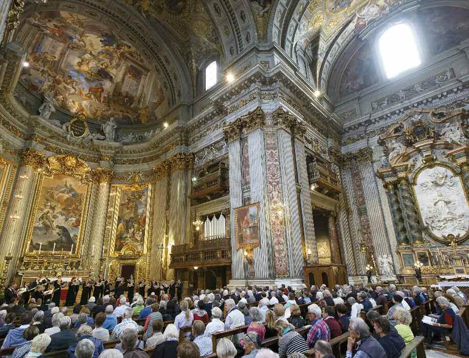 THE FONDAZIONE PRO MUSICA E ARTE SACRA On October 31 st, 2015 Basilica Sant'Ignazio 24 GREETING FROM THE GERMAN SUPPORT ASSOCIATION Since its inception fifteen years ago the International Festival of