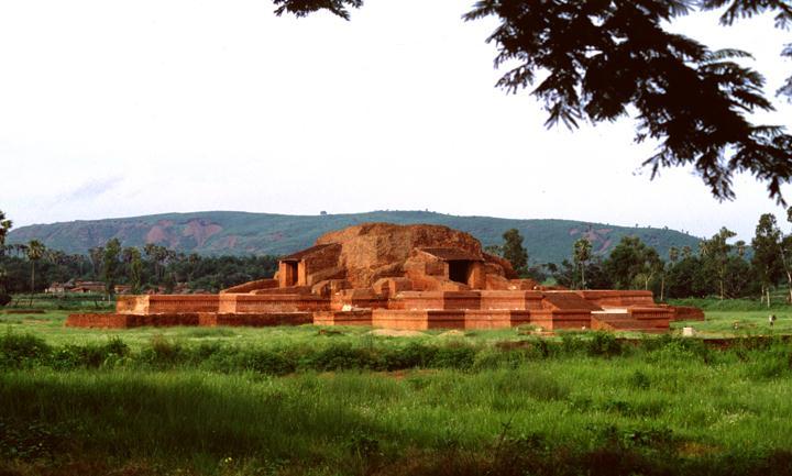 Stupa, Vikramshila University site, 12 th