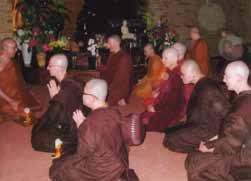 AJAHN S LIFE From the beginning Ajahn Brahm s policy was to avoid interfering with the running of Dhammasara.