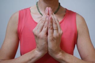 Chakra Four Anahata (Heart) Tone: Yum Color: green Kapota (Dove) Mudra Palms together as in prayer.