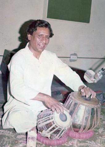 he told me that a lesser tabla player would have let him make the mistake and publicized it all over the country but Shaukat Saab was a gentleman. "Shaukat has accompanied me for years," he said.