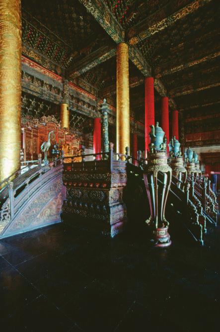 An Emperor s Realm Many features of the hall s grand exterior symbolize concepts that were important to the Chinese.