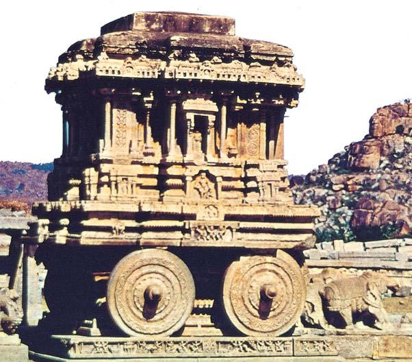 A fortified city This is how a Portuguese traveller, Domingo Paes, described Hampi in the sixteenth century: at the entrance of the gate where those pass who come from Goa, this king has made within