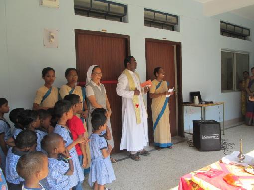 RANCHI (INDIA) - BLESSING OF THE SCHOOL The