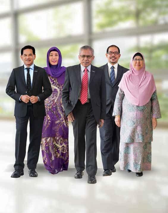 2 3 1 4 5 1. Datuk Zamani Abdul Ghani Pengerusi/Pengarah Bebas Bukan Eksekutif 2. Dato Sri Zukri Samat Pengarah Urusan (Bersara berkuat kuasa 9 Jun ) 3.