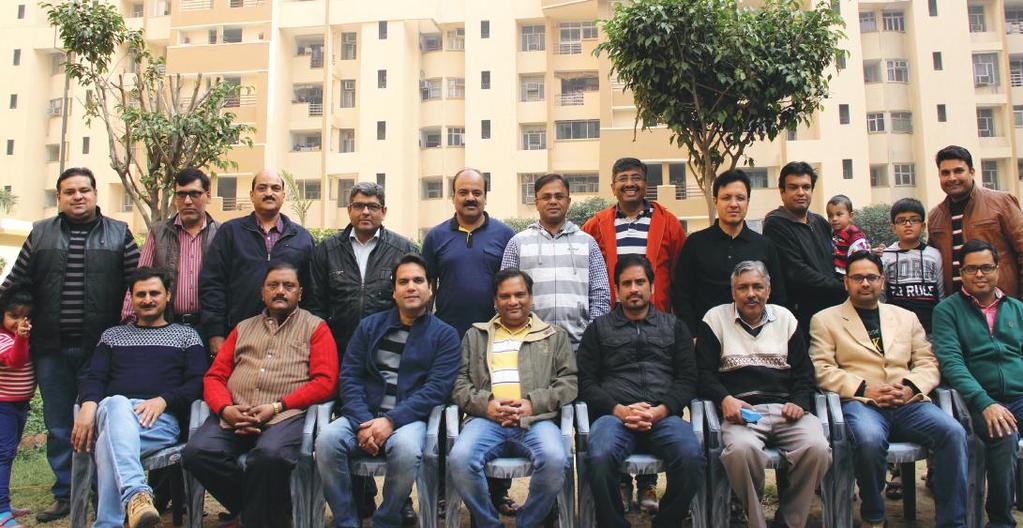 Security, Parking & Other Committees 28 Standing From Left : Himanshu Govil, Prashant Jain, Alok Rastogi, Navneet Viz, Ashish Awasthi, Amit Jaiswal, Suman Pal,