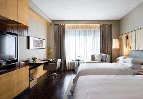 You will be escorted to your hotel JW Marriott, Aerocity. Spend one overnight in Hotel JW Marriott, New Delhi. Your accommodation will be in Deluxe rooms with ensuite facilities.