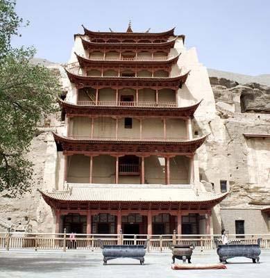 The Silk Roads: Buddhism Buddhist temple in Dunhuang (an oases city) Spread to oases cities in Central Asia Voluntarily converted Buddhism gave