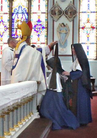 The Sisters who took steps in the religious life